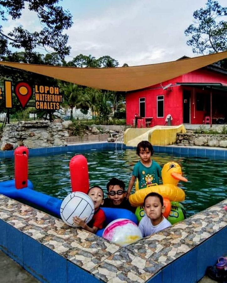 훌루 랑갓 Lopoh Waterfront Budget Chalets 빌라 외부 사진